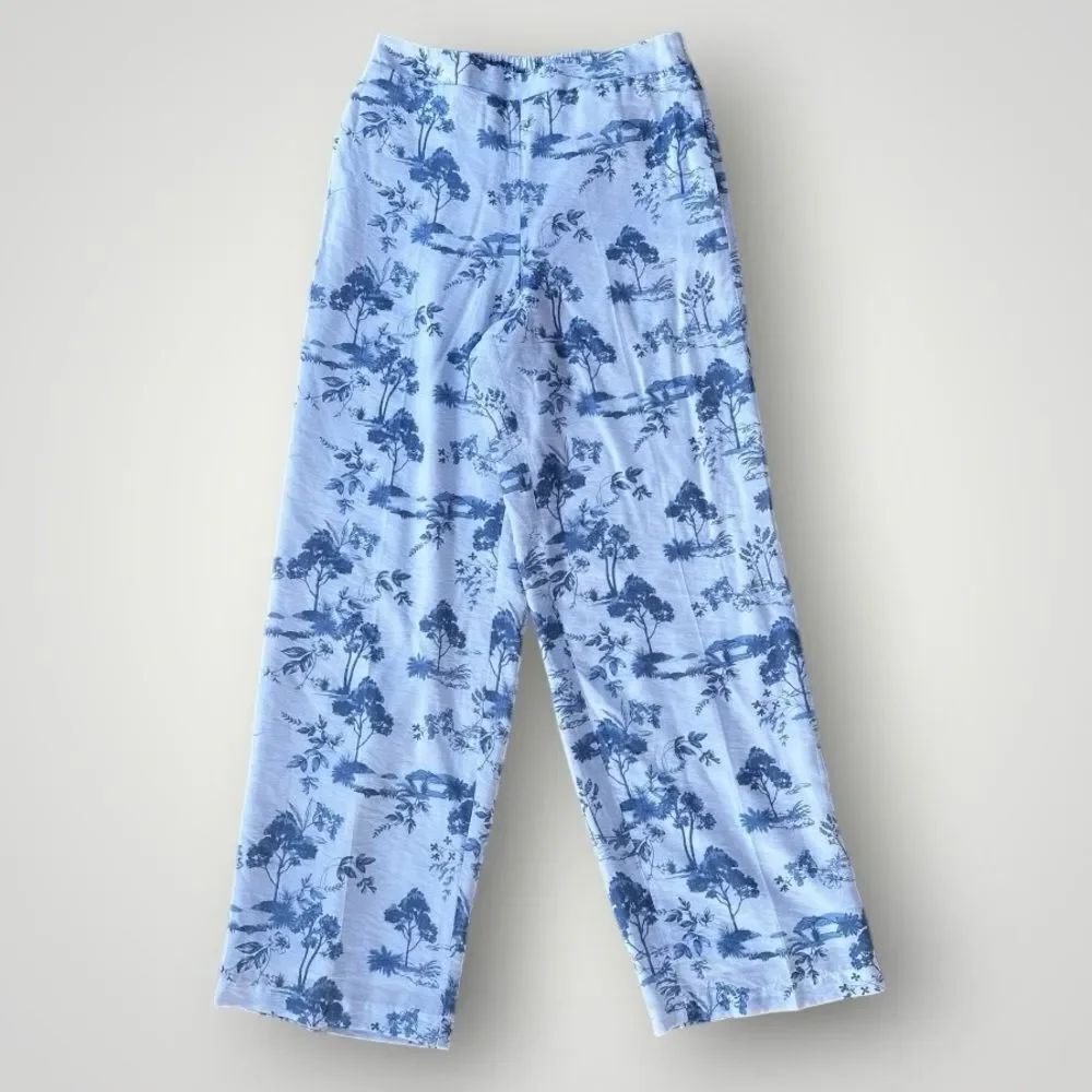 🎉5 for $45🎉 Versona Pants Size S Floral